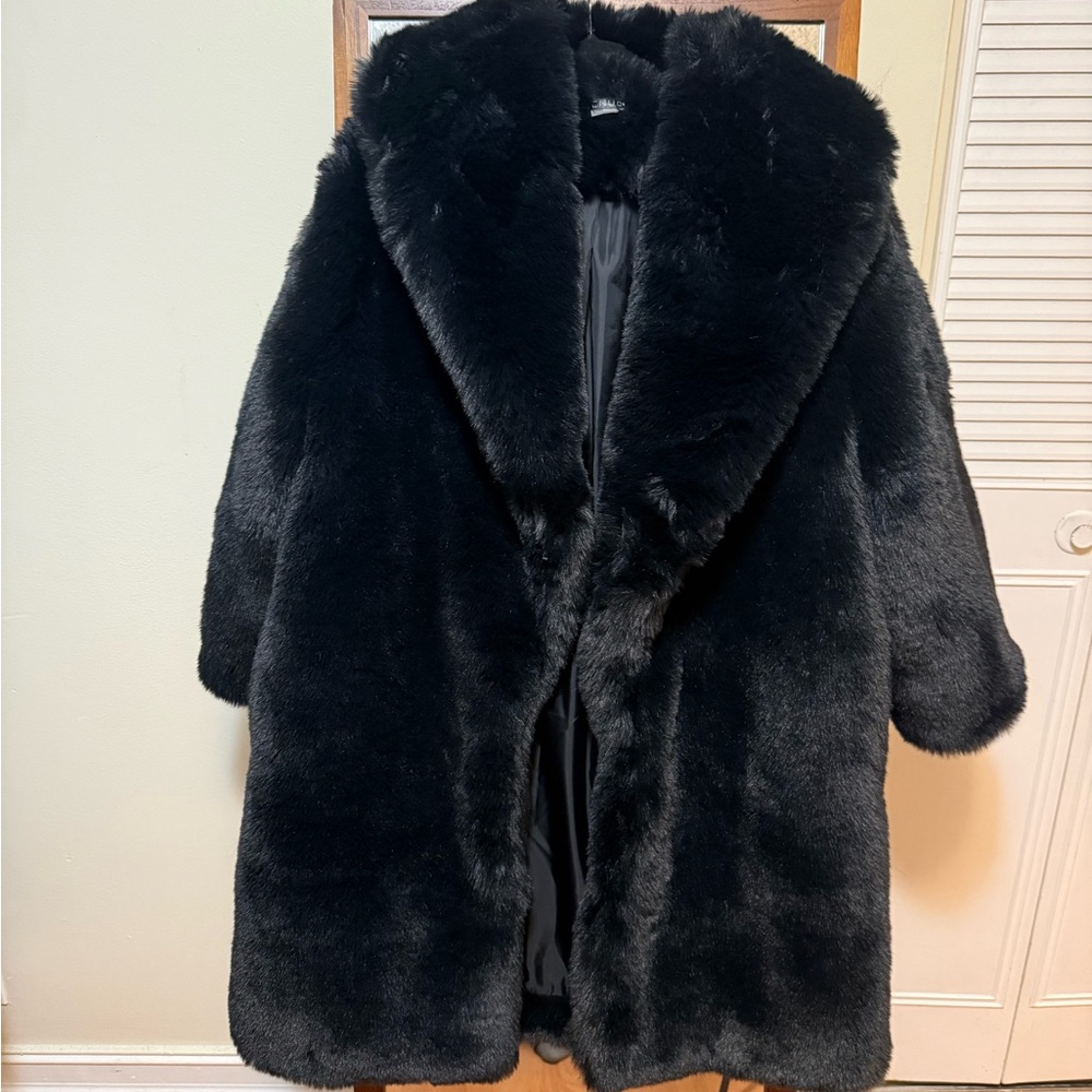 VENUS Black Teddy Jacket